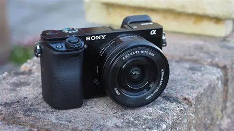 Sony A6000