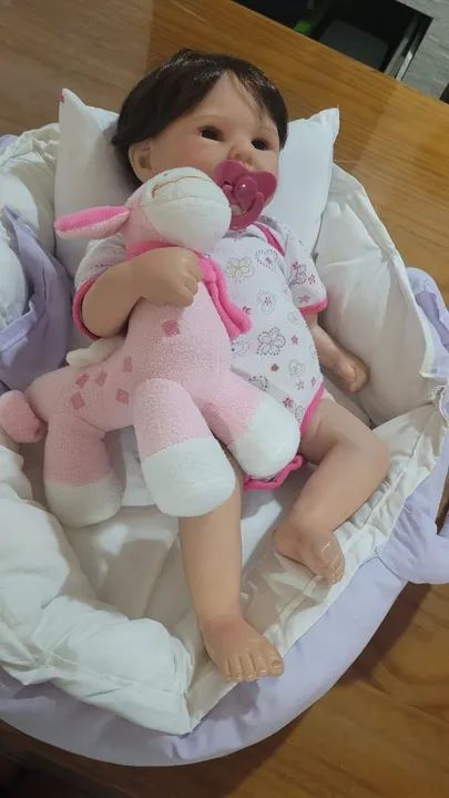Boneca bebê Reborn com Moisés. - Foto 5