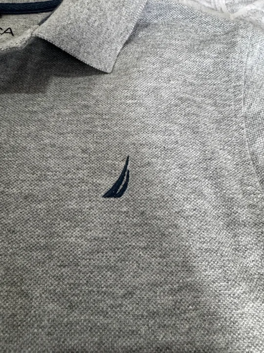 Camiseta Polo Nautica Infantil - Tamanho M