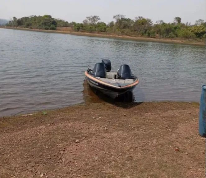 VENDO LANCHA QUEST 19 PÉS MOTOR EVENRUDE 175 Hp - Foto 6