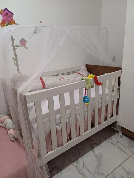 Berço  Branco  com mosquiteiro  e  colchão  - Foto 2