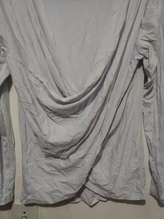 Blusa transpassada branca - Foto 5