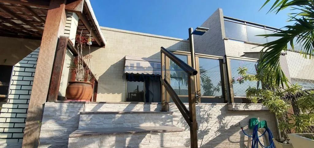 Recreio dos Bandeirantes | Cobertura 4 quartos, sendo 2 suites