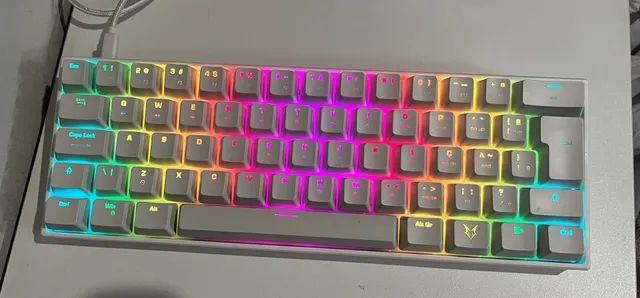 Teclado Mecânico Gamer Husky Gaming Blizzard 60 Rgb Switch Gateron Brown Abnt2 Branco 9981