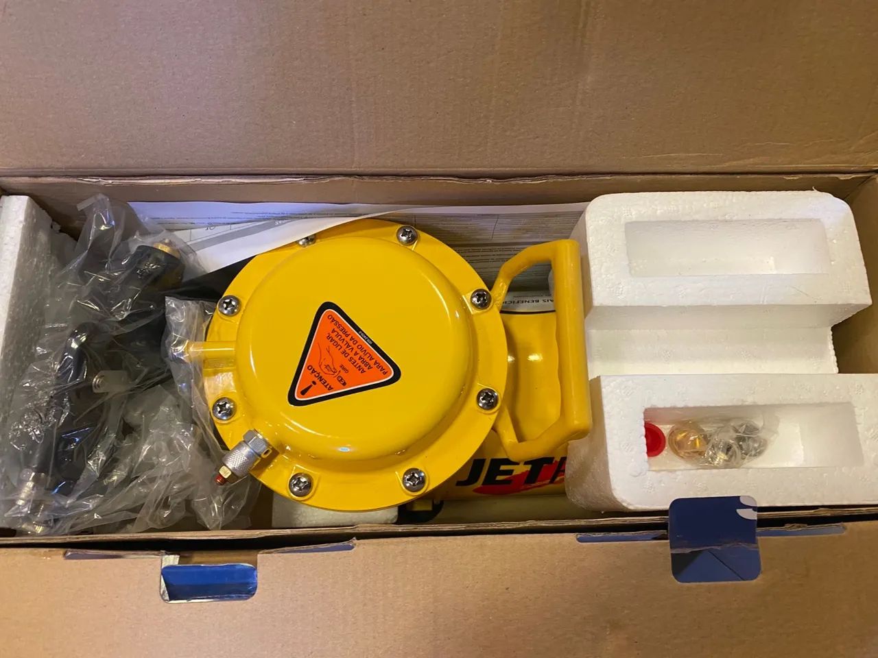 Compressor de ar Jetfacil Schulz  220 volts novo sem uso - Foto 2