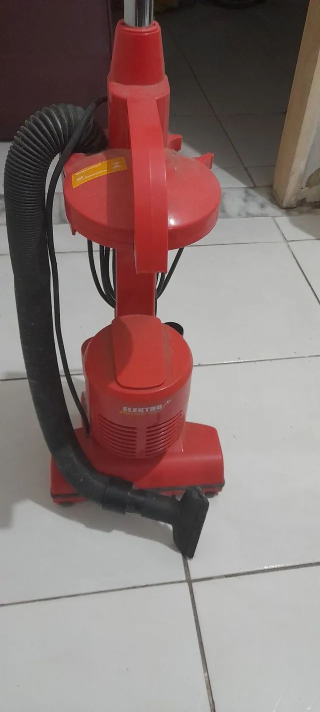 Vendo aspirador de pó da marca schulz 1000w de potência.  - Foto 4