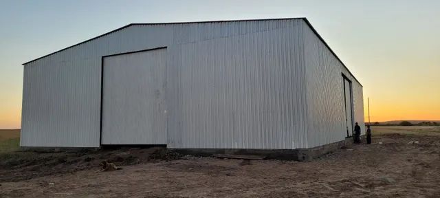 Galpão 15x20 pé direito 5 metros  - Foto 2