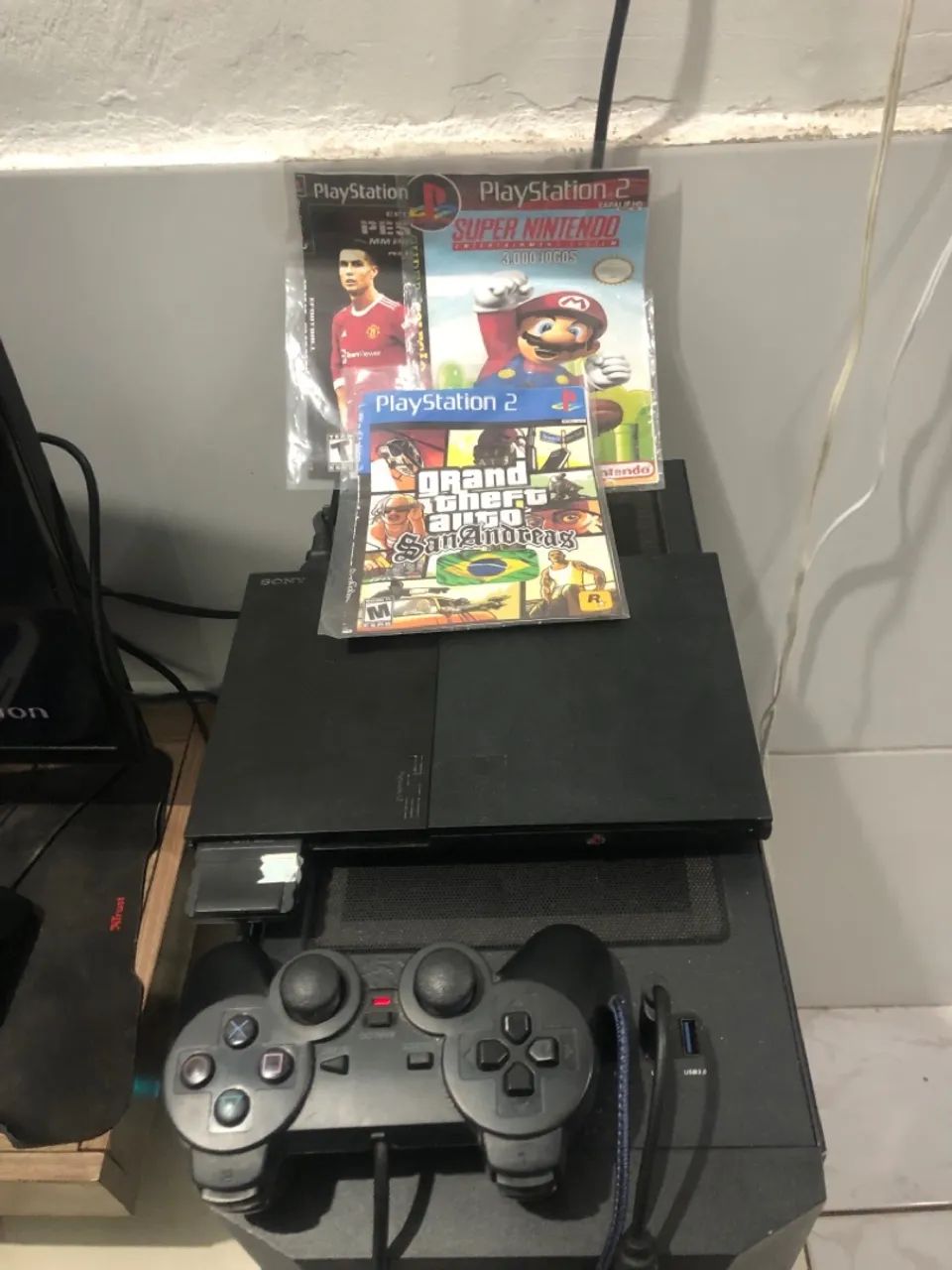 PS2 Original com 3 jogos e 2 controles  - Foto 3