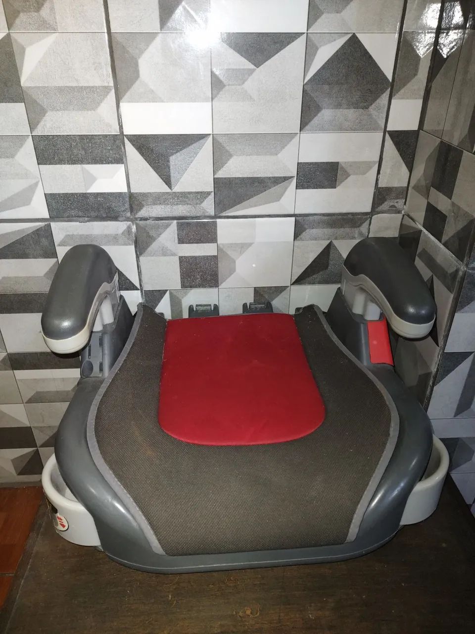 Cadeira Infantil Graco Junior. Assento de elevação  - Foto 4