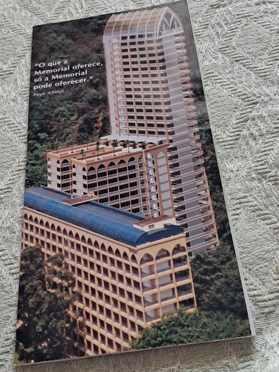 Vendo Lóculo no Cemitério Memorial Necrópole Ecumênica em Santos