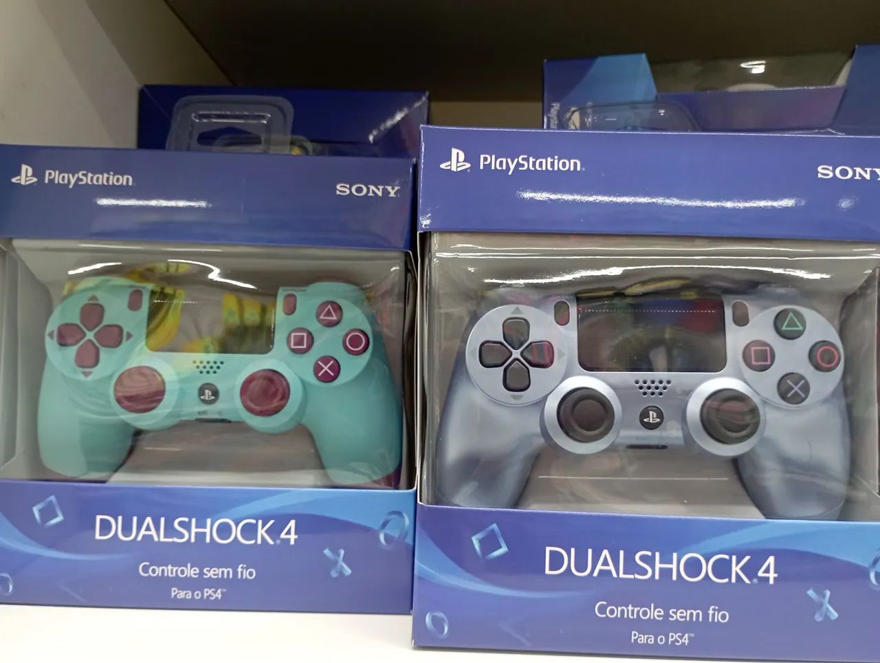 Controles DualShock 4 para PS4 - Novos - Foto 2
