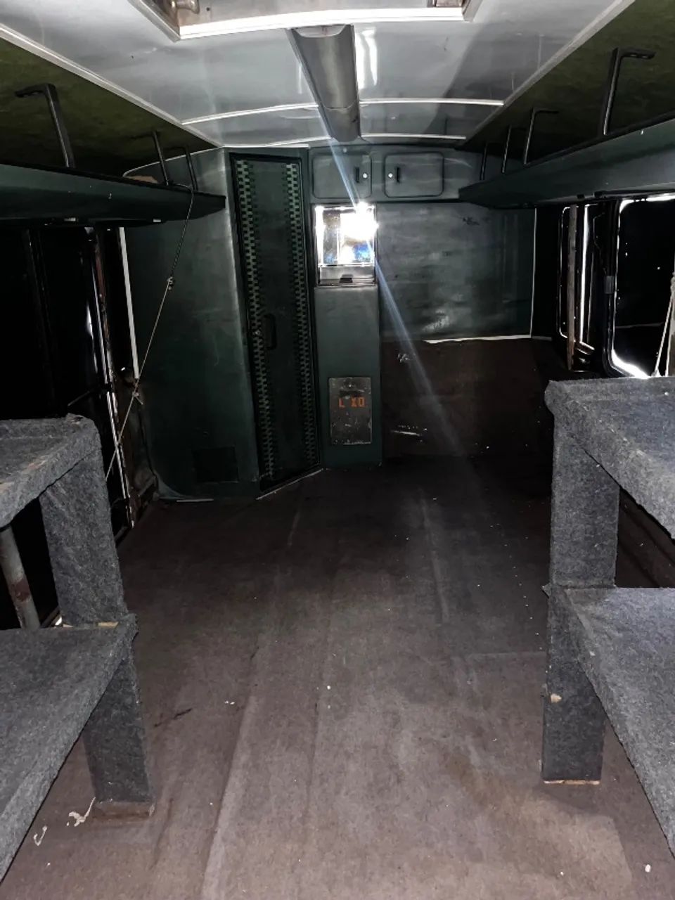 Ônibus 1318 motor casa  - Foto 5