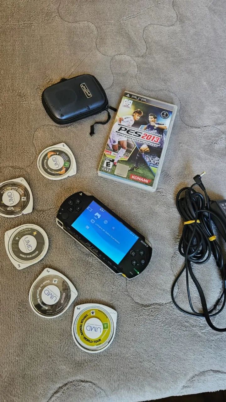 PSP 1000 + 6 Jogos + Carregador original
