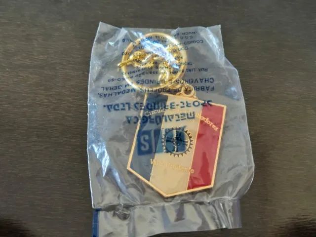 Kit Broches / Bottons + Chaveiro Vintage Professoras Anos 50 - Foto 2