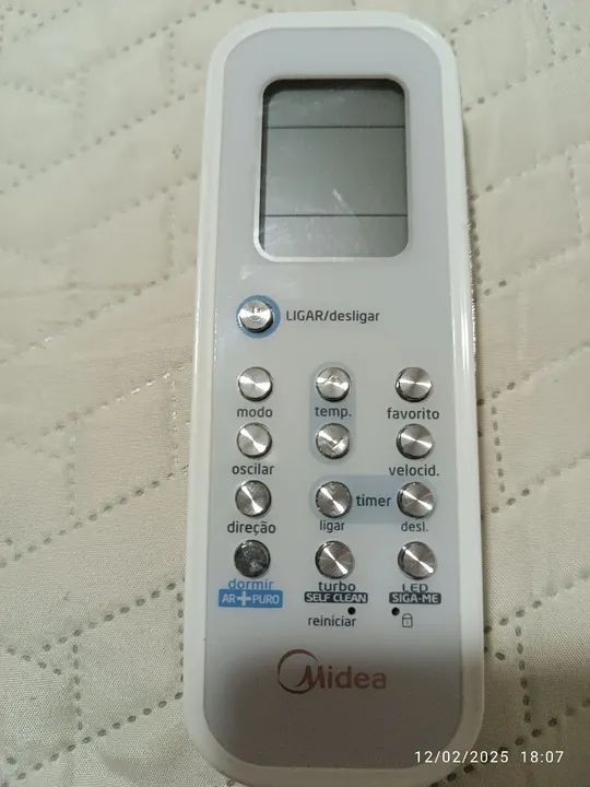 Ar Condicionado Midea - Controle Remoto - Foto 2