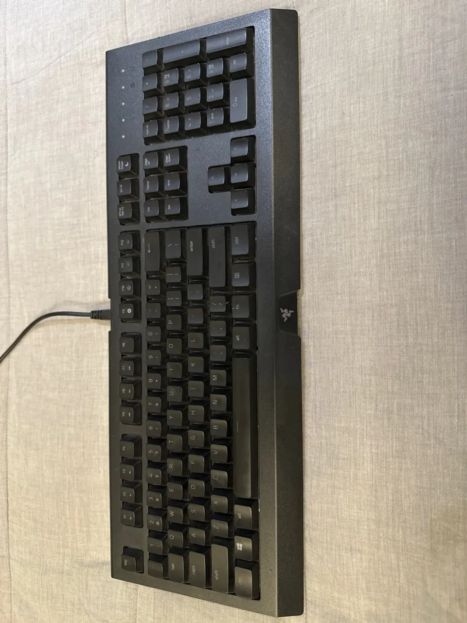 Teclado Razer Cynosa Chroma