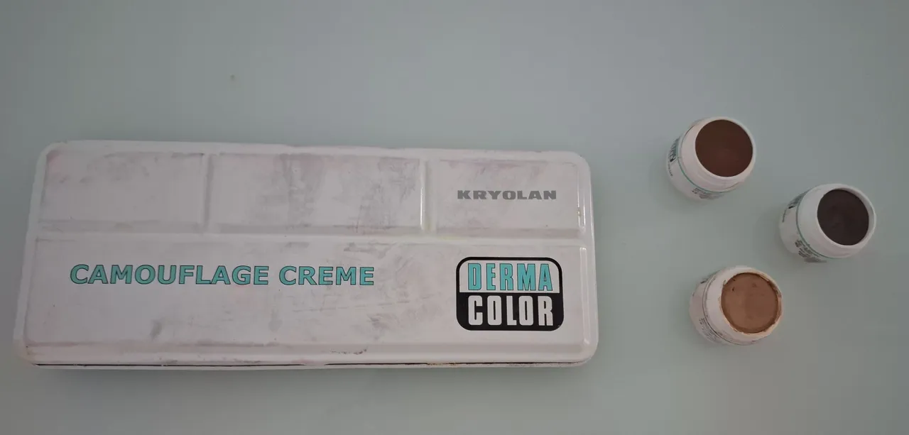 Paleta Camuflagem Kryolan Derma Color