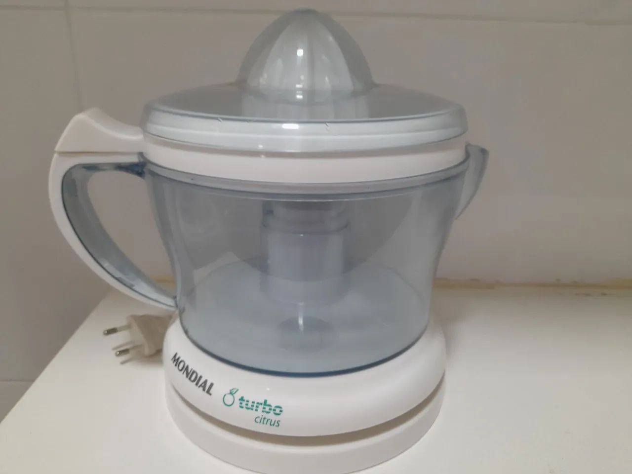 Extrator de Suco Mondial Turbo Citrus $50
