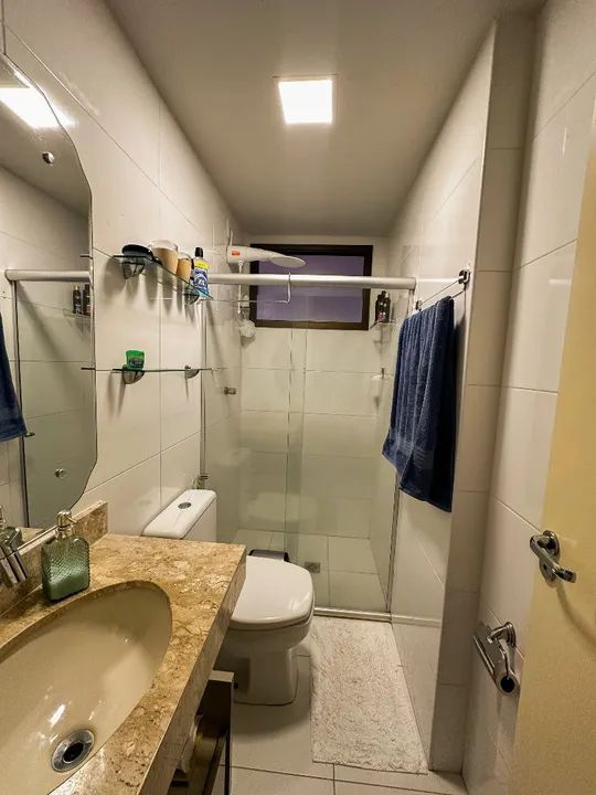 Apartamento com vista para o mar em prédio moderno - Foto 13