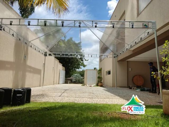 Locação de tenda transparente (cristal)