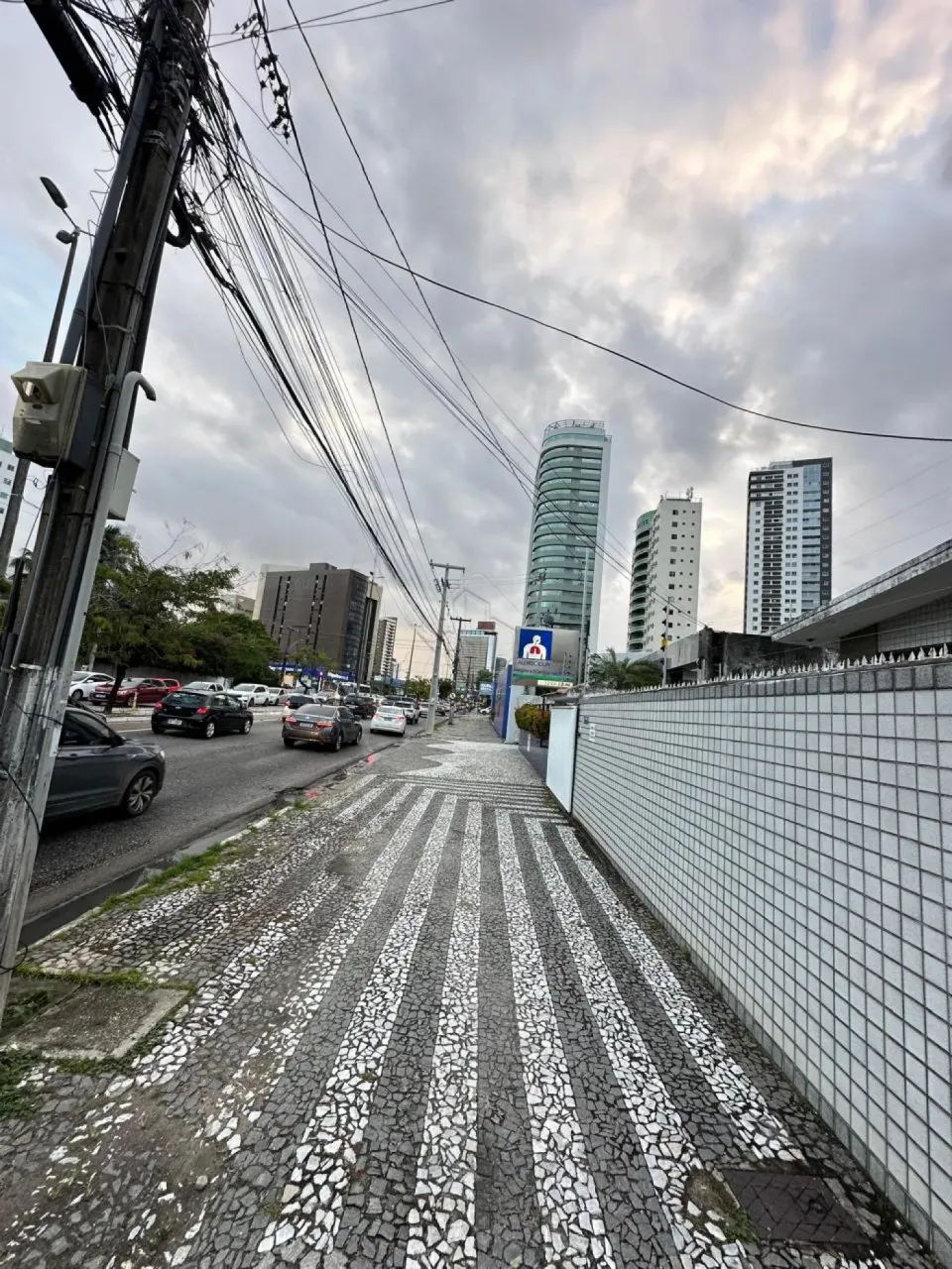 Excelente Casa Comercial à Venda na Av. Ruy Carneiro ? João Pessoa/PB ? 405m² | Localizaçã