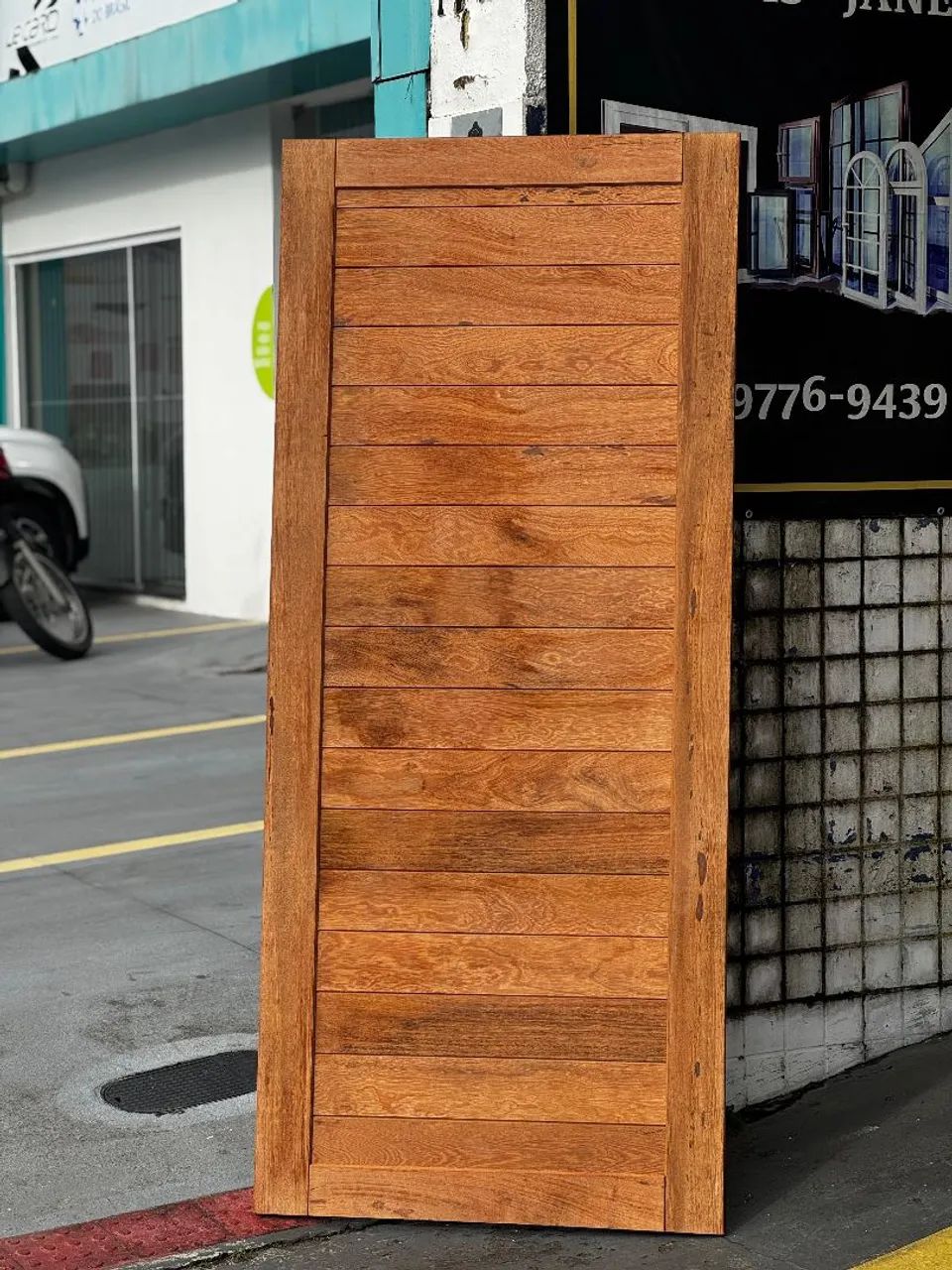 Portas de madeira maciça angelim pedra 80cm - Queima de estoque!
