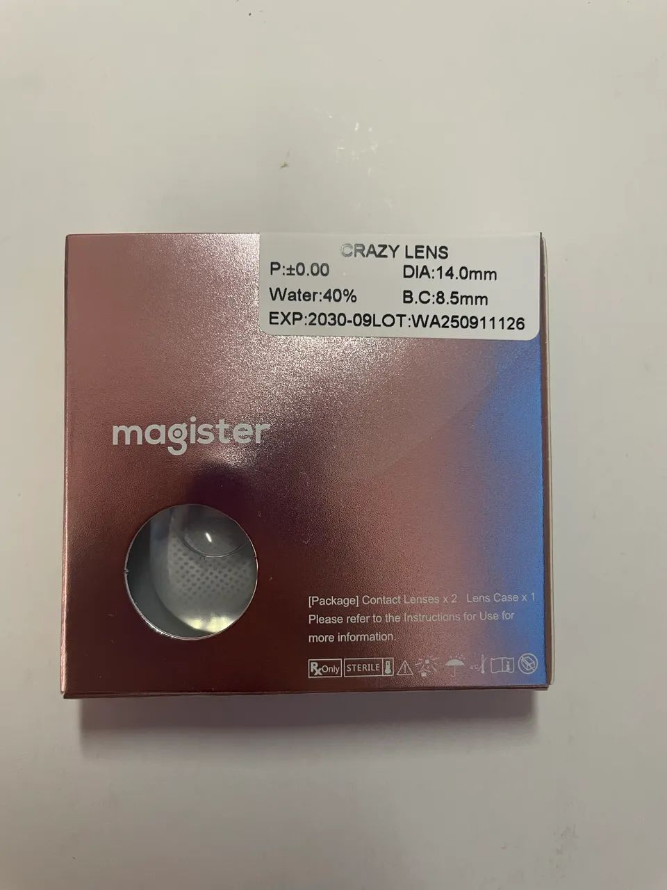 Lente de contato branca 