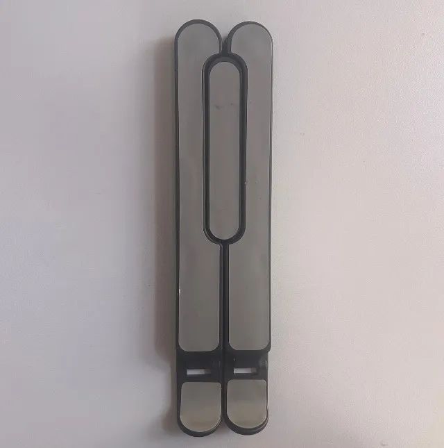 Suporte Dobrável Ergonômico de Notebook e Tablet - Usado, como novo