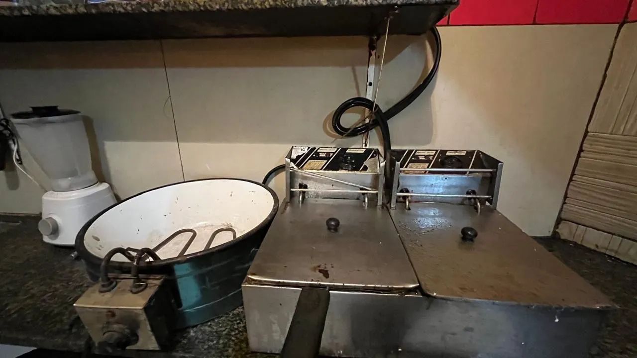 Fritadeira Dupla Industrial - Foto 2