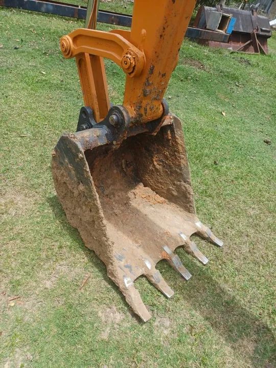 Retro Case 580 M 4x4  gabinada  - Foto 2