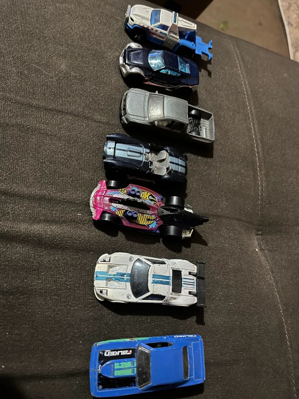 Oito Pick-up miniatura Hot Wheels