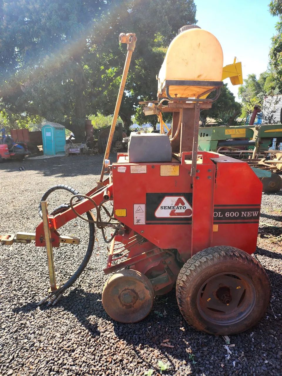 Conjunto de Fenação bola redondo pequeno AGROFORN E SEMEATO ROL600 NEW - Foto 4