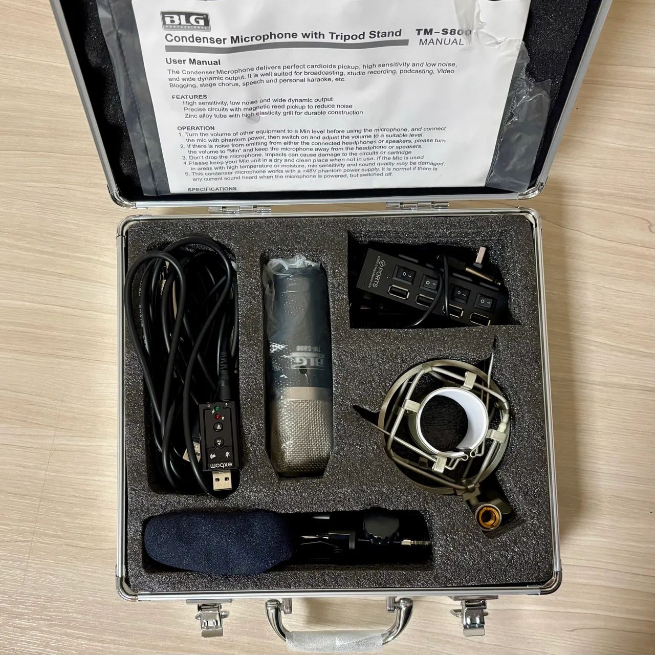 Microfone Condensador BLG Professional COM CASE, ACESSÓRIOS E TRIPÉ - Foto 3
