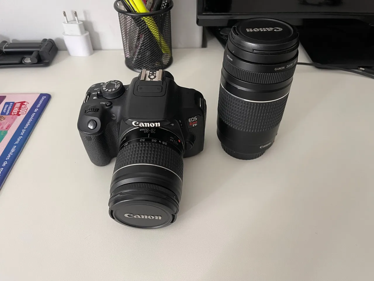 Canon t5i com lentes 75-300 e 28-80