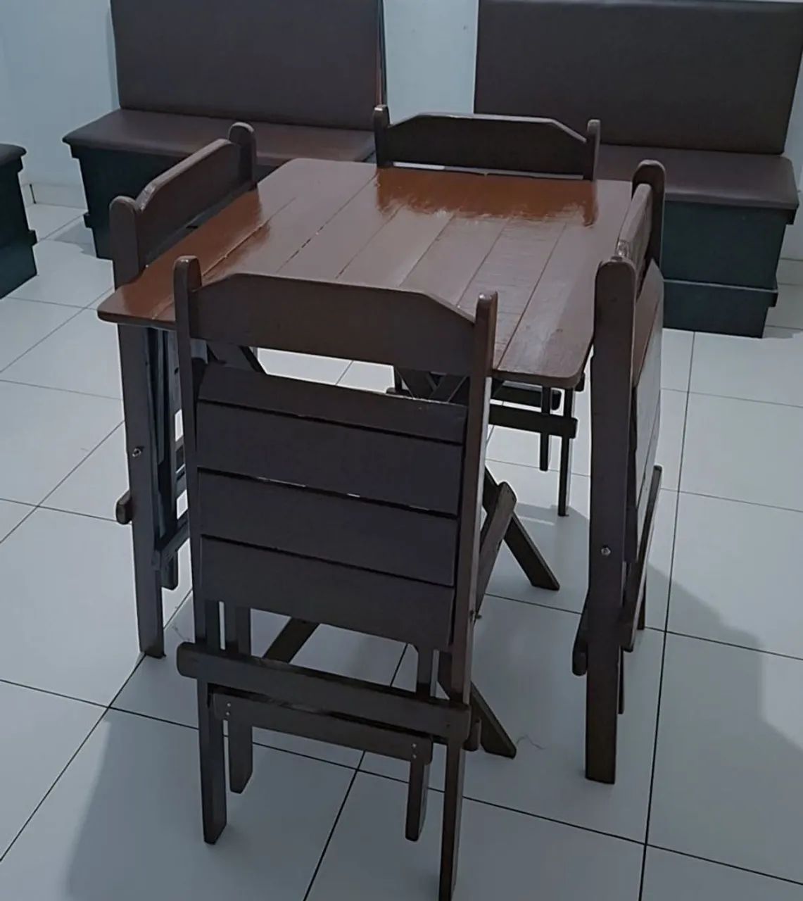 Jogos marrom dobrável ?