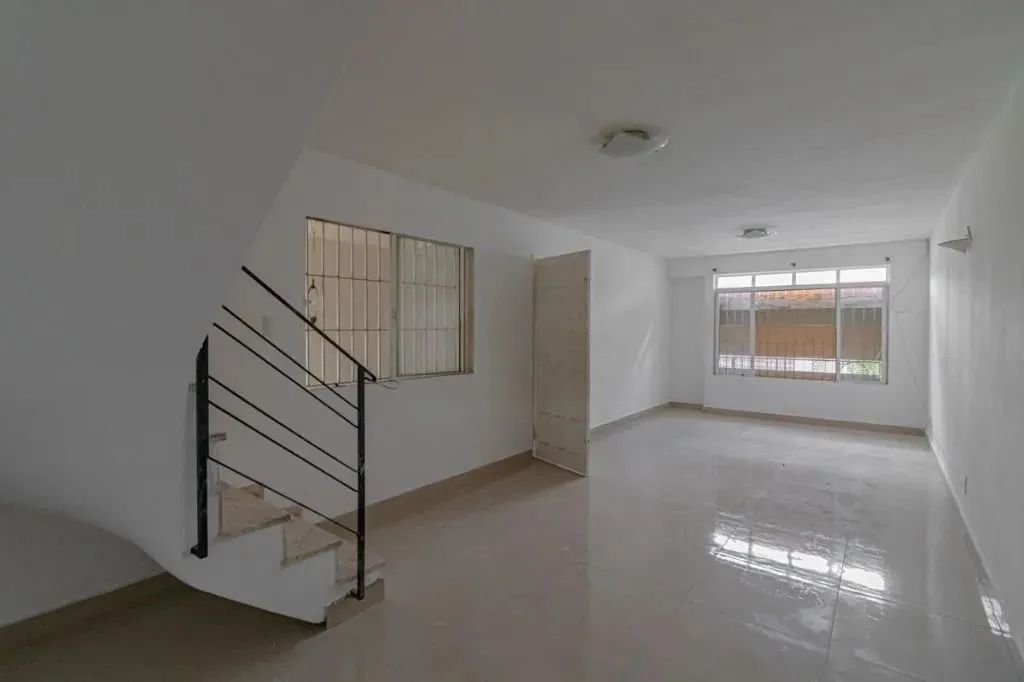 Sobrado com 3 dormitórios para venda, 176 m² - Parque Jaçatuba - Santo André/SP