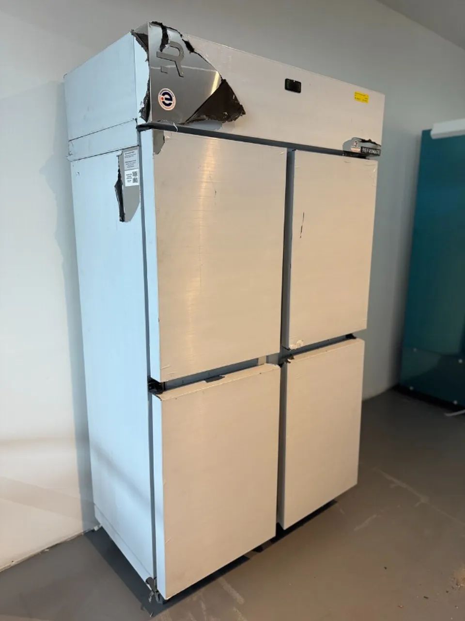 Mini camara fria 4 portas refrimate congelados (alef)