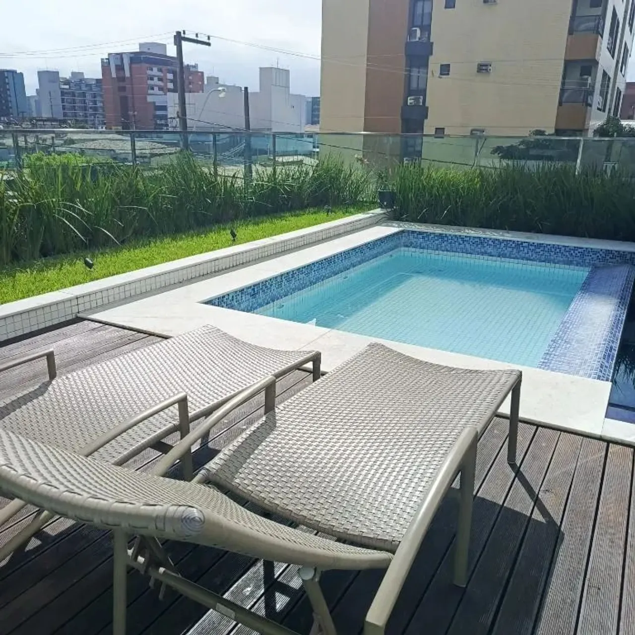 Valor de OPORTUNIDADE para VENDA. APARTAMENTO MOBILIADO E PROJETADO em PRAIA DE CABO BRANC