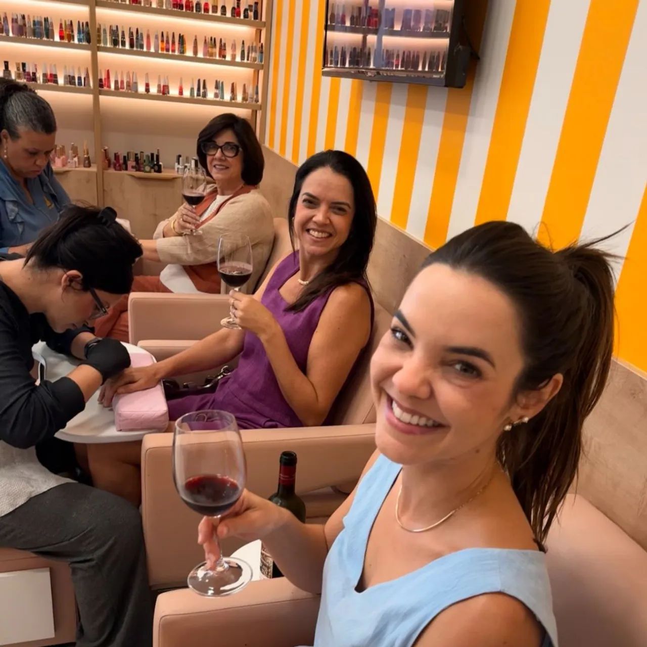 Vaga manicure tradicional  - Foto 4