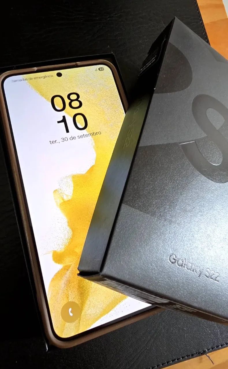 Samsung Galaxy S22 128 GB na cor preto