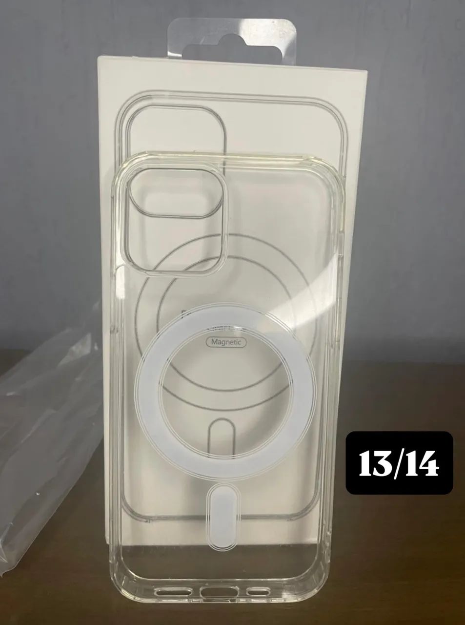 Capas Transparentes com MegSafe para Iphone 11/12/12 Pro/13/14 - Foto 4