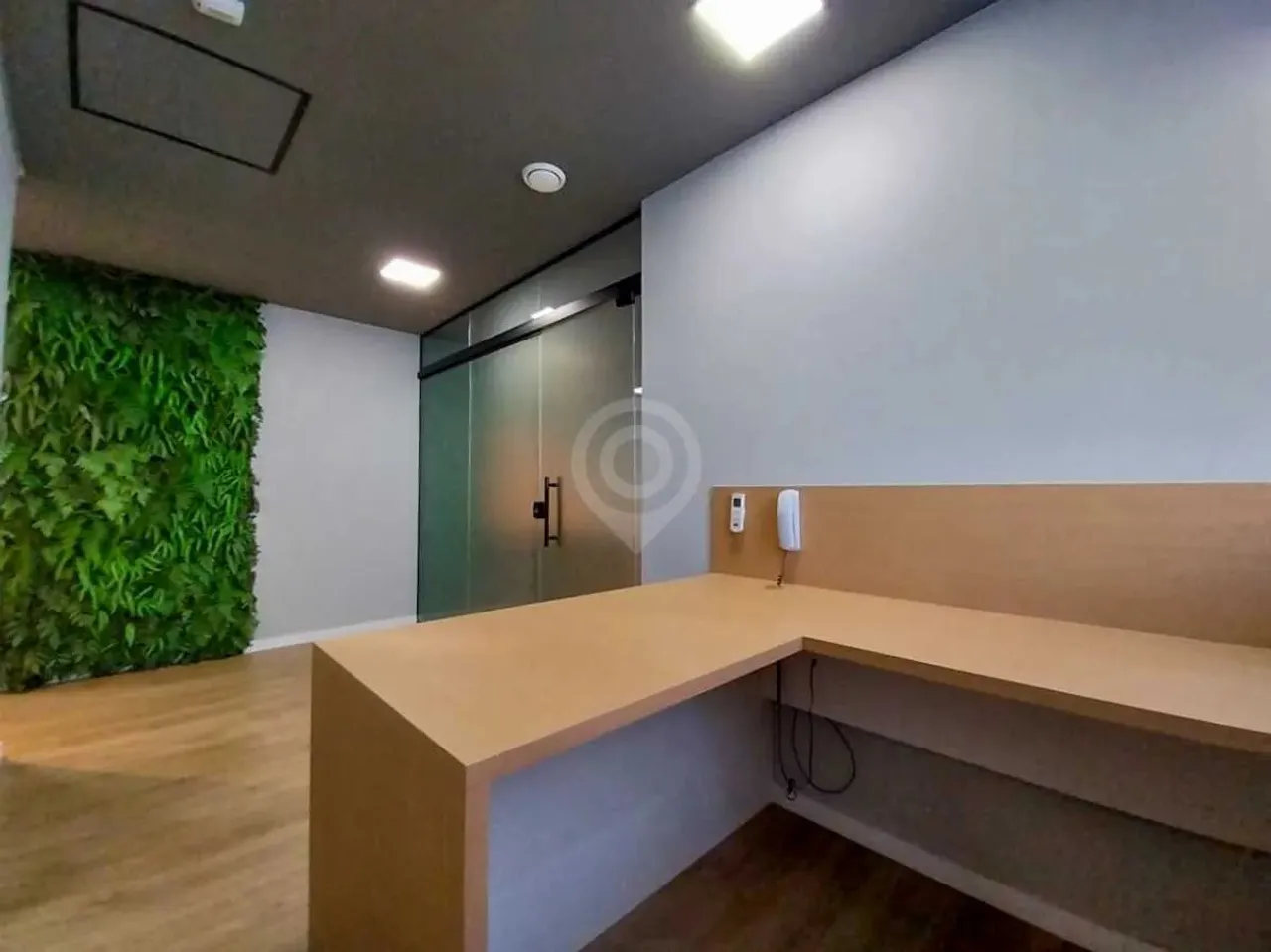 Sala : / Comercial / Vila Brasileira