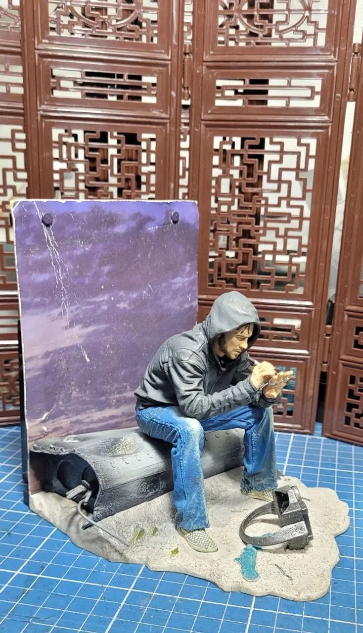 ACTION FIGURE MCFARLANE LOST CHARLIE PACE - Foto 3