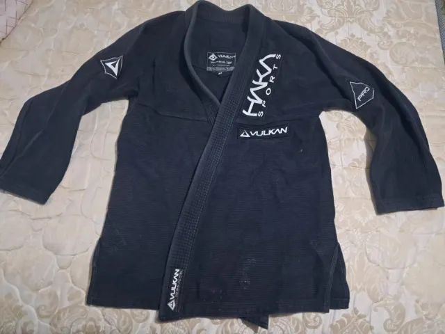Vendo ou troco parte de cima do quimono Vulkan Fight Company Haka Sports - Jiujitsu e Judô