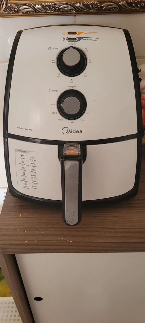 Fritadeira Air Fryer Midea - Sem Óleo