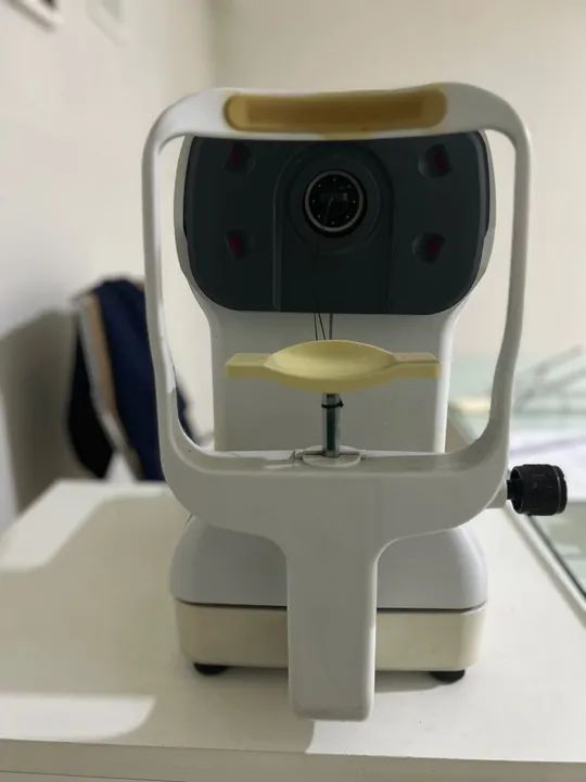 Aparelho para exame de visão (oftalmoscópio)