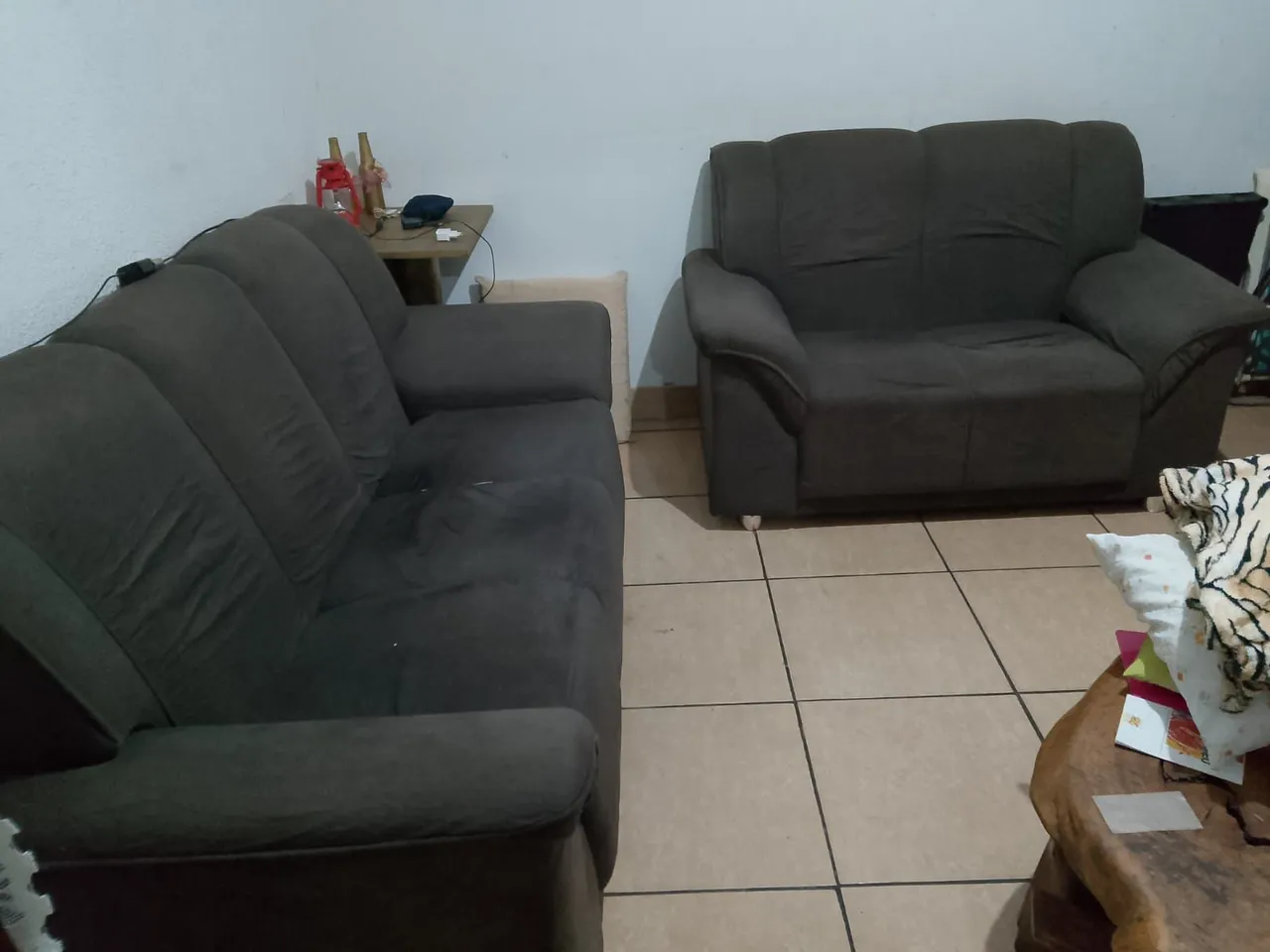 Conjunto de Sofá e Poltrona Confortáveis