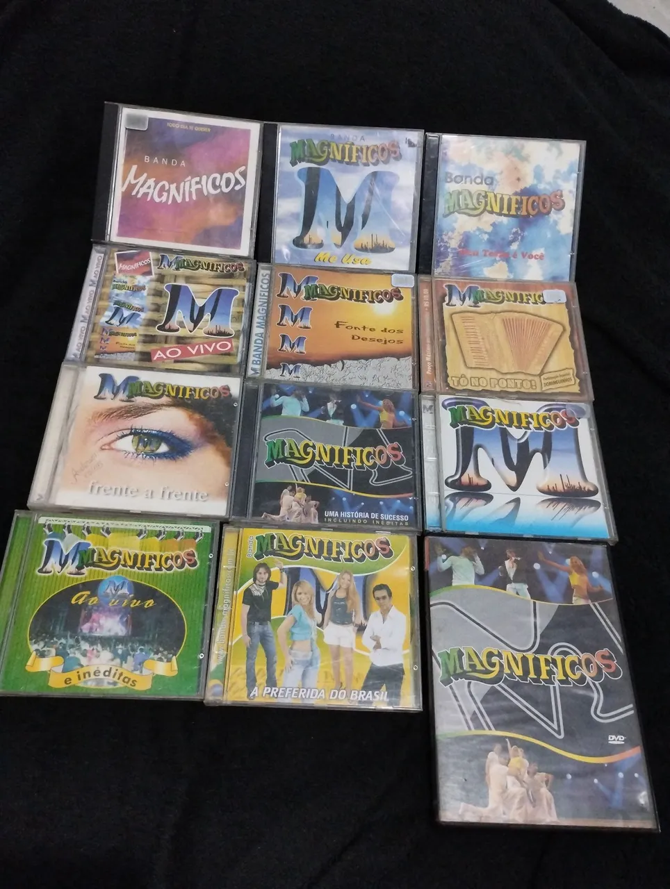 Coleção CDs e DVD's Banda Magníficos