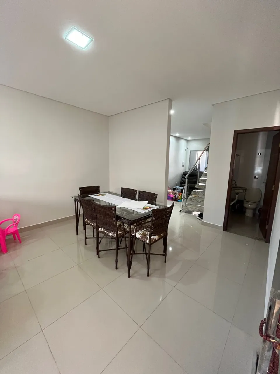Casa Ampla com Excelente acabamento e estrutura Documentada