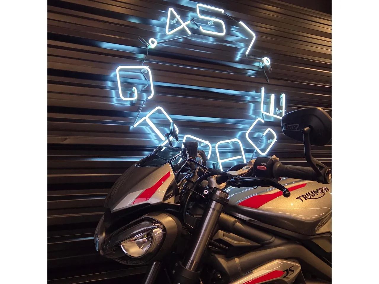 TRIUMPH STREET TRIPLE 765 RS 2020 - Foto 5
